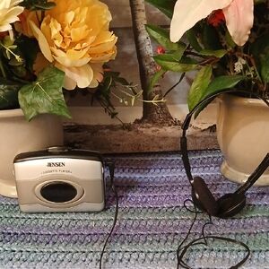 Jensen Silver and Black Cassette Player with Headphones